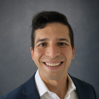 Michael de Leon Headshot